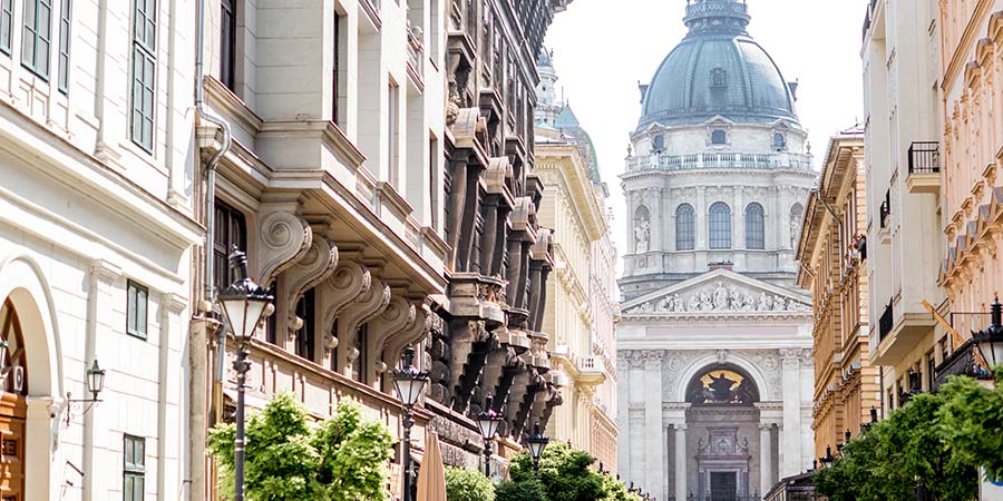 Experiencing the beauty of Budapest on a guided tour